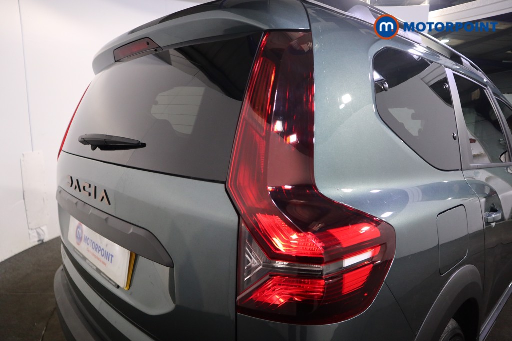 Dacia Jogger Extreme Automatic Petrol-Electric Hybrid People Carrier - Stock Number (1610213) - 24th supplementary image