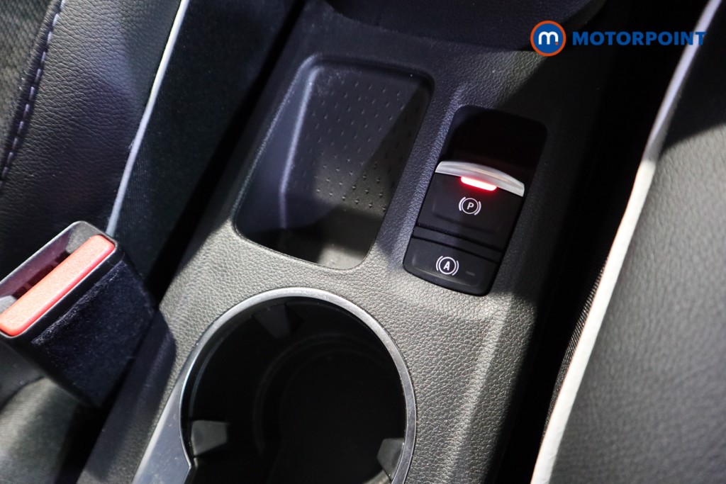 Renault Captur Techno Automatic Petrol-Electric Hybrid SUV - Stock Number (1610219) - 10th supplementary image