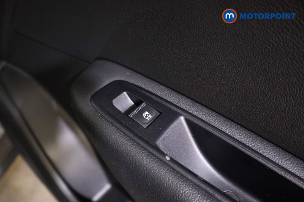 Renault Arkana Evolution Automatic Petrol-Electric Hybrid SUV - Stock Number (1610278) - 17th supplementary image