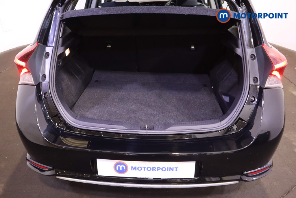 Toyota Auris Icon Tech Automatic Petrol-Electric Hybrid Hatchback - Stock Number (1610318) - 8th supplementary image