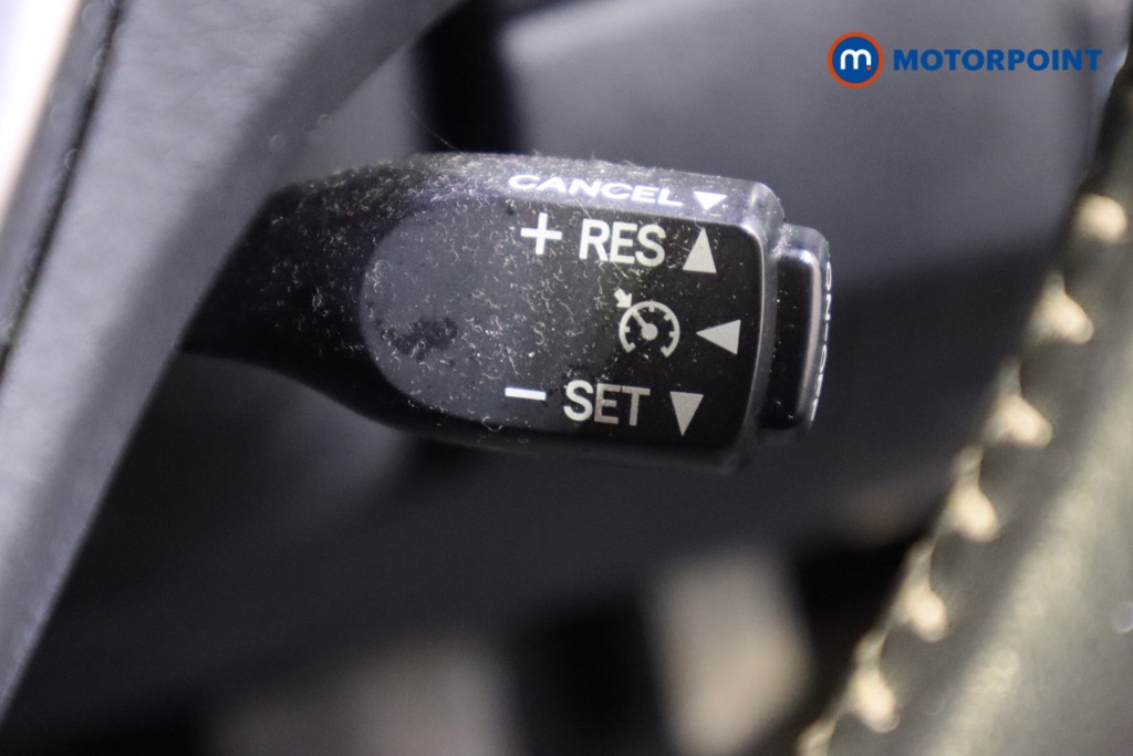 Toyota Auris Icon Tech Automatic Petrol-Electric Hybrid Hatchback - Stock Number (1610318) - 20th supplementary image