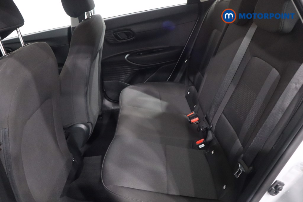 Hyundai I20 Advance Automatic Petrol Hatchback - Stock Number (1610331) - 5th supplementary image