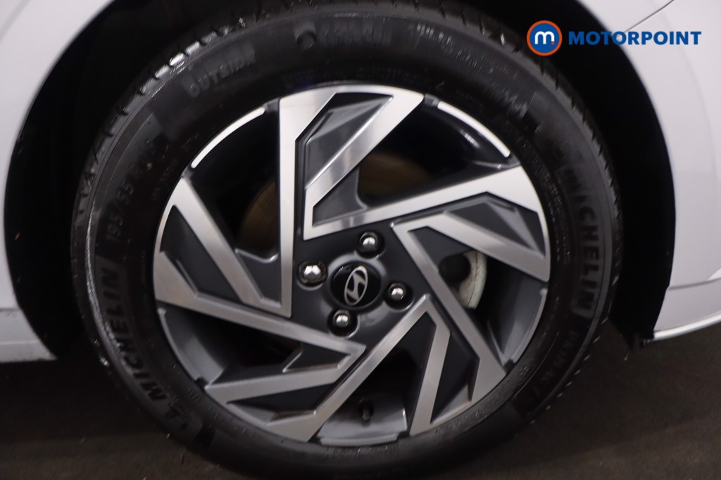 Hyundai I20 Advance Automatic Petrol Hatchback - Stock Number (1610331) - 9th supplementary image