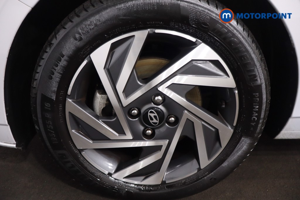 Hyundai I20 Advance Automatic Petrol Hatchback - Stock Number (1610331) - 10th supplementary image