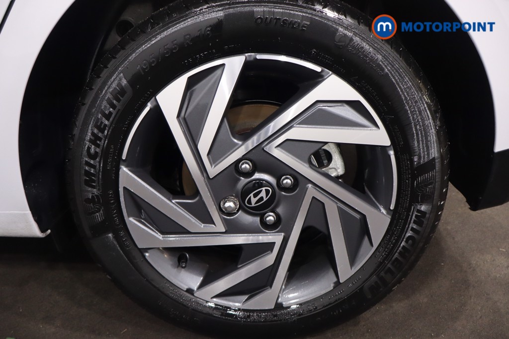 Hyundai I20 Advance Automatic Petrol Hatchback - Stock Number (1610331) - 11th supplementary image