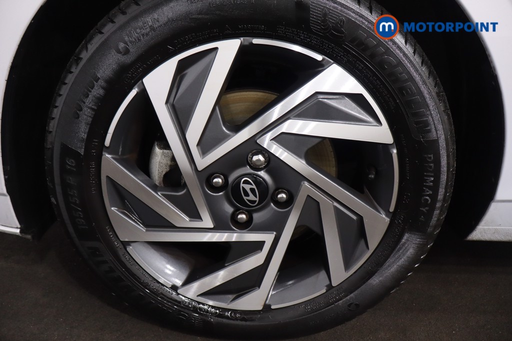 Hyundai I20 Advance Automatic Petrol Hatchback - Stock Number (1610331) - 12th supplementary image