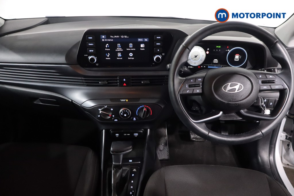 Hyundai I20 Advance Automatic Petrol Hatchback - Stock Number (1610331) - 1st supplementary image