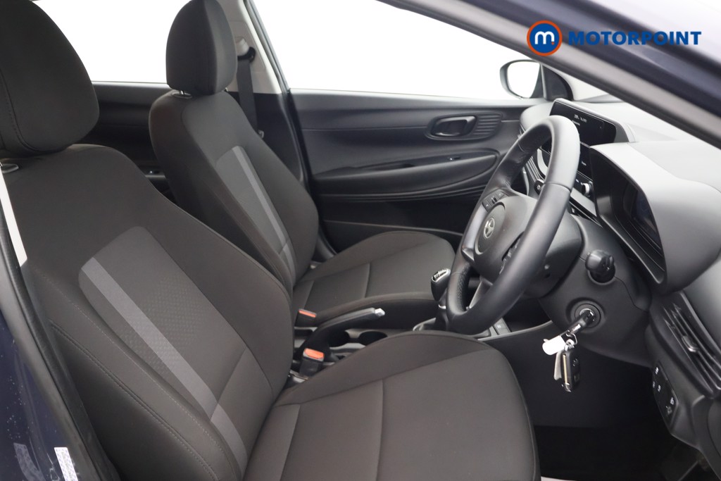 Hyundai I20 Advance Manual Petrol Hatchback - Stock Number (1610673) - 14th supplementary image
