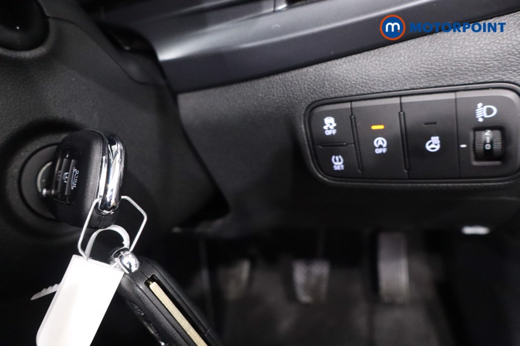 Hyundai I20 Premium Manual Petrol Hatchback - Stock Number (1610678) - 17th supplementary image