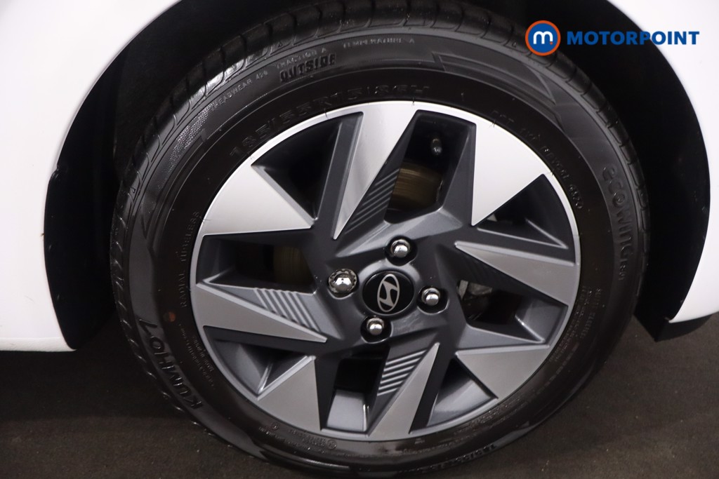 Hyundai I10 Advance Automatic Petrol Hatchback - Stock Number (1610684) - 10th supplementary image