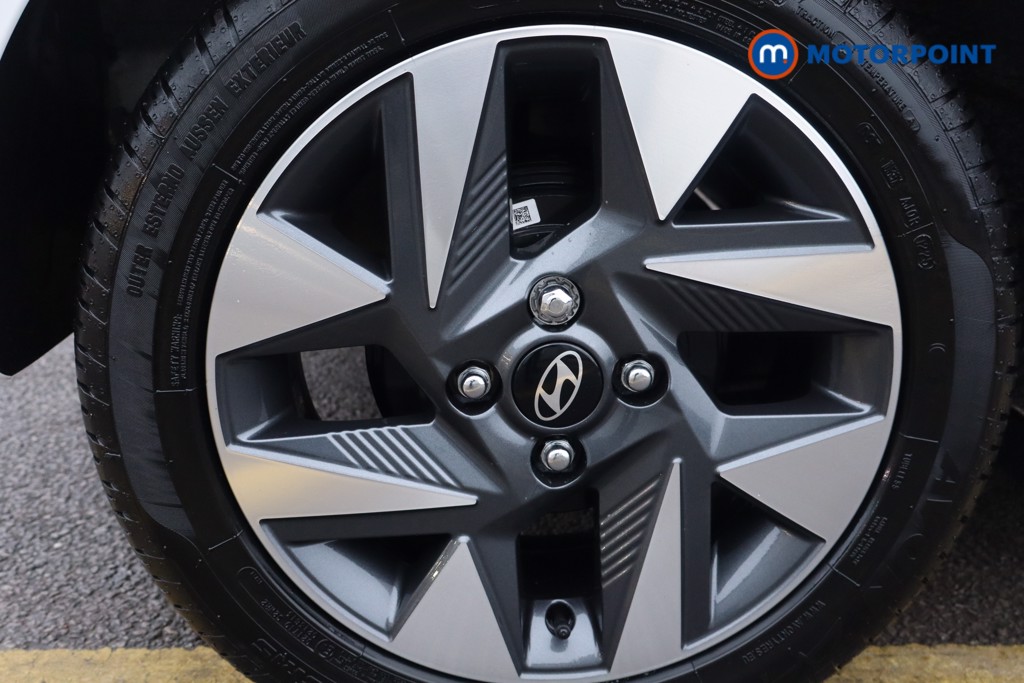 Hyundai I10 Advance Automatic Petrol Hatchback - Stock Number (1610684) - 11th supplementary image