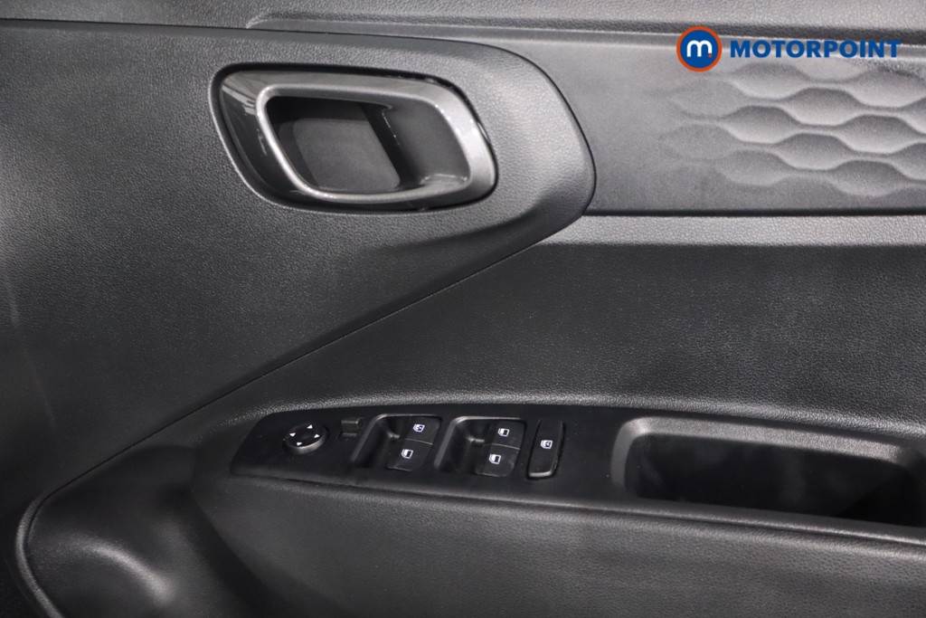 Hyundai I10 Advance Automatic Petrol Hatchback - Stock Number (1610684) - 24th supplementary image