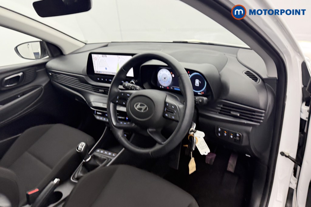 Hyundai I20 Premium Manual Petrol Hatchback - Stock Number (1610686) - 4th supplementary image