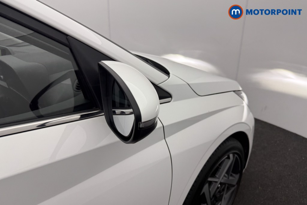 Hyundai I20 Premium Manual Petrol Hatchback - Stock Number (1610686) - 18th supplementary image