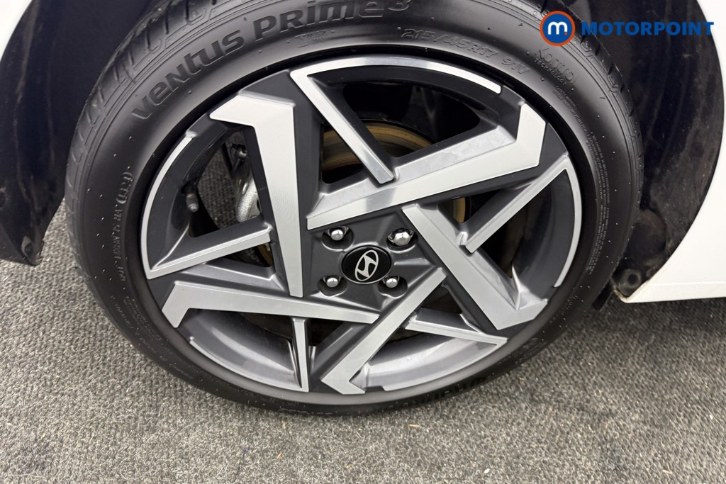 Hyundai I20 Premium Manual Petrol Hatchback - Stock Number (1610686) - 31st supplementary image