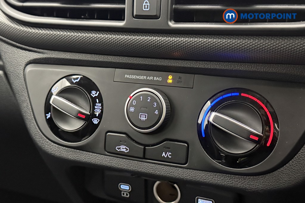 Hyundai I10 Advance Automatic Petrol Hatchback - Stock Number (1610688) - 14th supplementary image