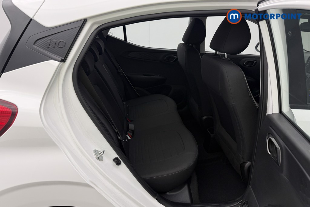 Hyundai I10 Advance Automatic Petrol Hatchback - Stock Number (1610692) - 14th supplementary image