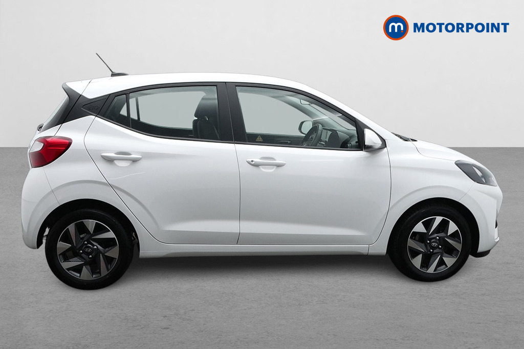 Hyundai I10 Advance Automatic Petrol Hatchback - Stock Number (1610692) - Drivers side