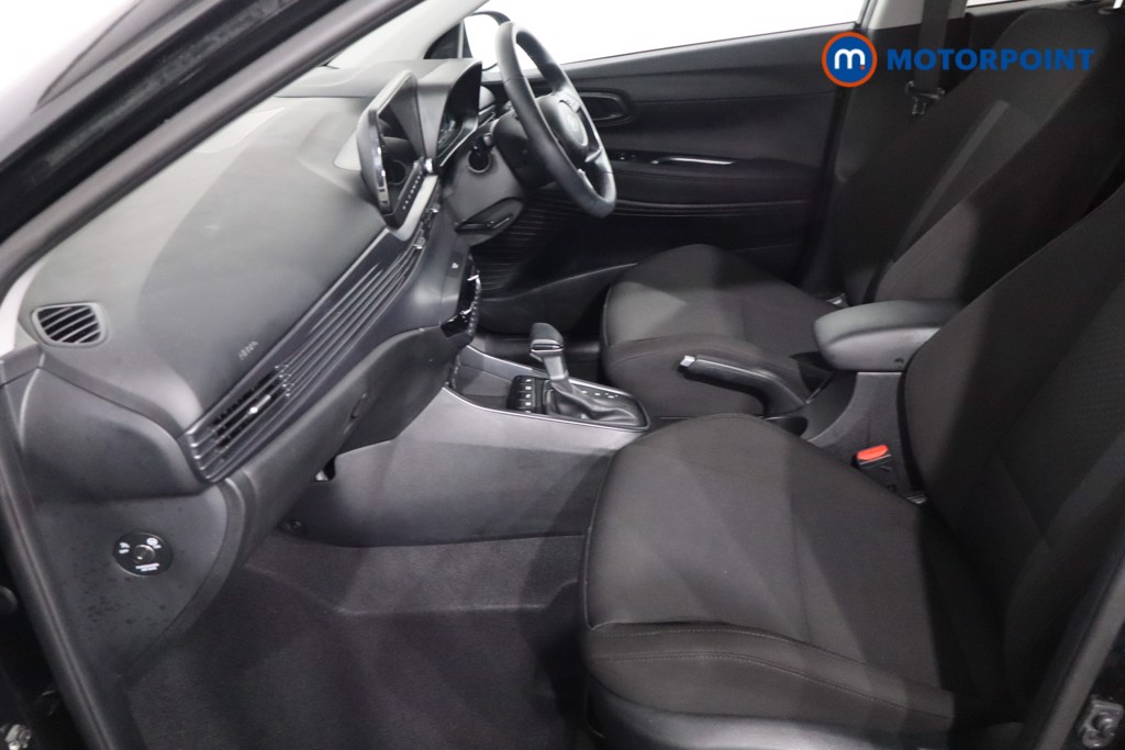 Hyundai I20 Premium Automatic Petrol Hatchback - Stock Number (1610705) - 4th supplementary image