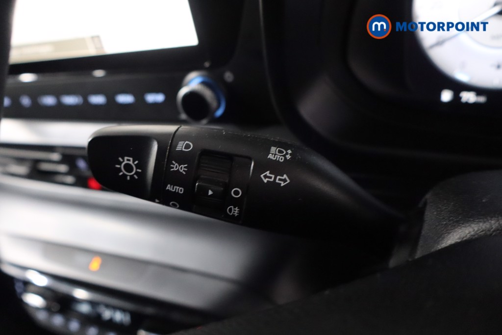 Hyundai I20 Premium Automatic Petrol Hatchback - Stock Number (1610705) - 14th supplementary image