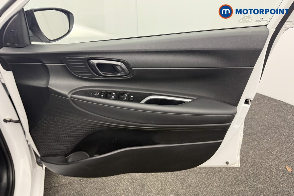 Hyundai I20 Premium Manual Petrol Hatchback - Stock Number (1610707) - 17th supplementary image