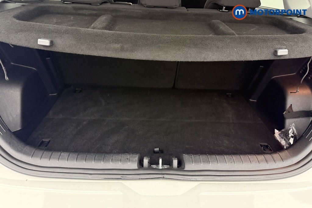 Hyundai I20 Premium Manual Petrol Hatchback - Stock Number (1610707) - 21st supplementary image