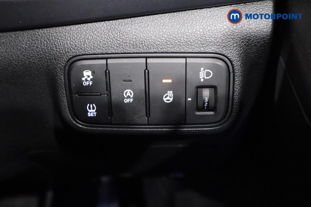 Hyundai I20 Premium Manual Petrol Hatchback - Stock Number (1610708) - 10th supplementary image