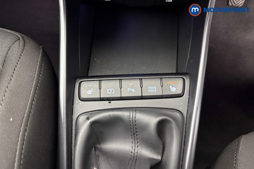 Hyundai I20 Premium Manual Petrol Hatchback - Stock Number (1610709) - 11th supplementary image