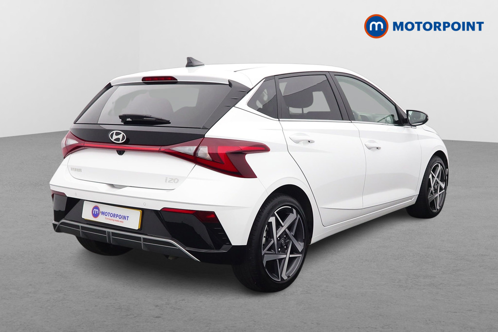 Hyundai I20 Premium Manual Petrol Hatchback - Stock Number (1610709) - Drivers side rear corner