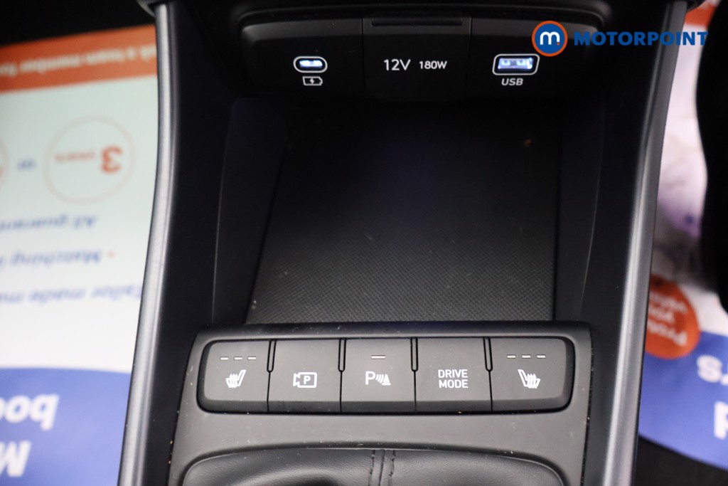 Hyundai I20 Premium Manual Petrol Hatchback - Stock Number (1610710) - 11th supplementary image