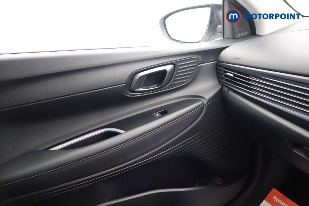 Hyundai I20 Premium Manual Petrol Hatchback - Stock Number (1610710) - 13th supplementary image