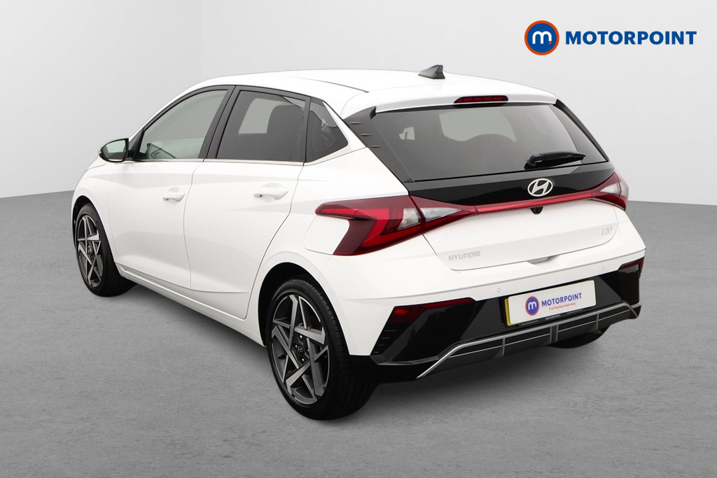 Hyundai I20 Premium Manual Petrol Hatchback - Stock Number (1610710) - Passenger side rear corner