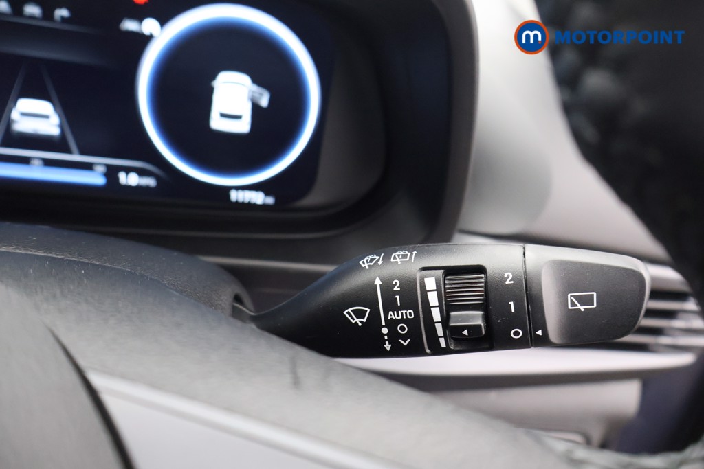 Hyundai I20 Premium Automatic Petrol Hatchback - Stock Number (1610716) - 6th supplementary image