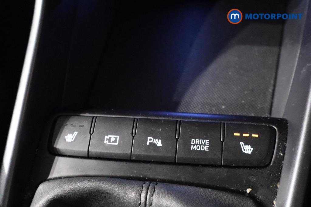 Hyundai I20 Premium Manual Petrol Hatchback - Stock Number (1610718) - 5th supplementary image