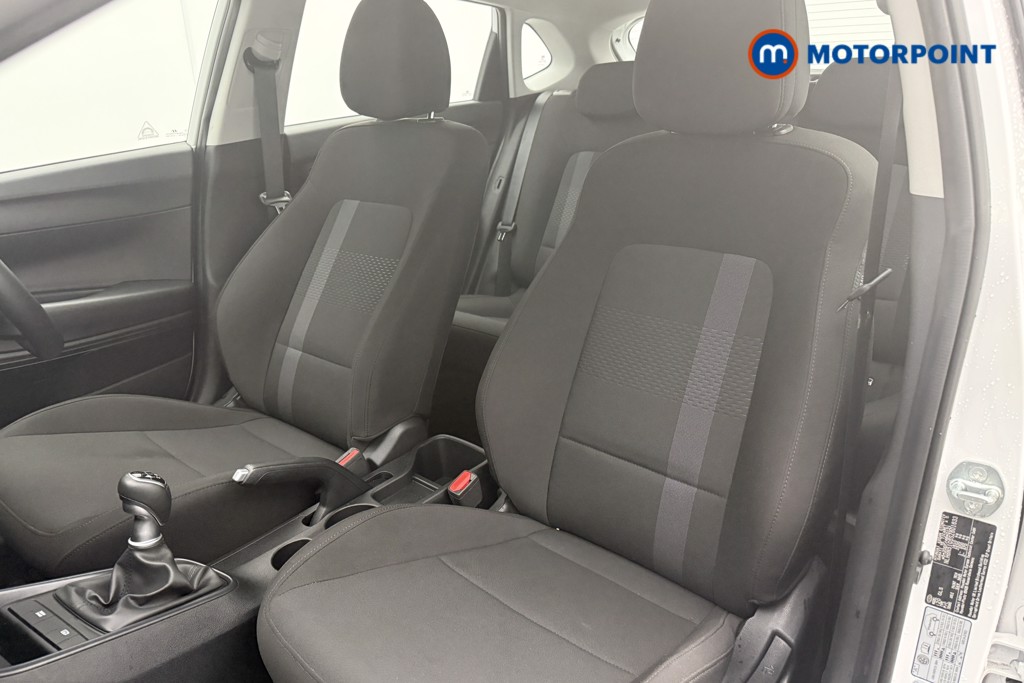 Hyundai I20 Advance Manual Petrol Hatchback - Stock Number (1610725) - 3rd supplementary image