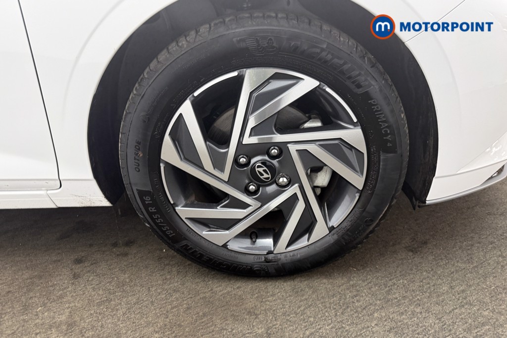 Hyundai I20 Advance Manual Petrol Hatchback - Stock Number (1610725) - 21st supplementary image