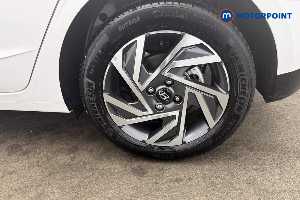 Hyundai I20 Advance Manual Petrol Hatchback - Stock Number (1610725) - 23rd supplementary image