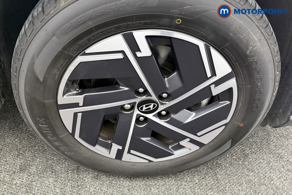 Hyundai Tucson Advance Manual Petrol SUV - Stock Number (1610728) - 33rd supplementary image