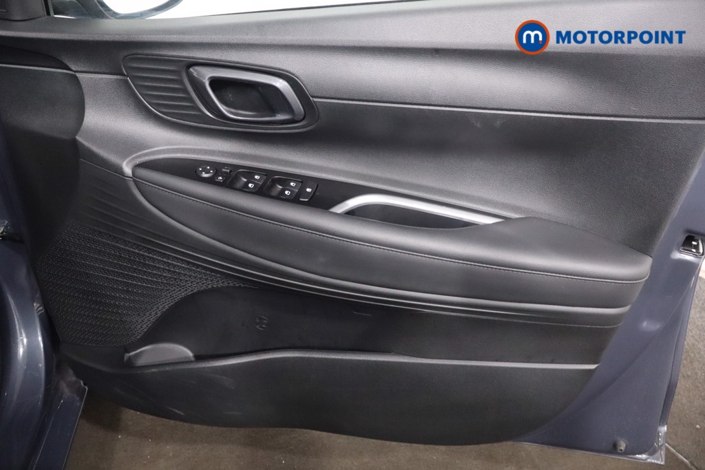 Hyundai I20 Premium Manual Petrol Hatchback - Stock Number (1610737) - 23rd supplementary image