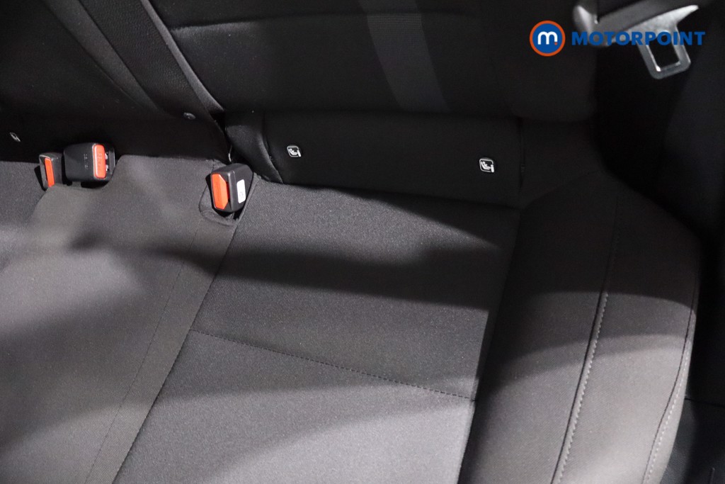 Hyundai I20 Premium Manual Petrol Hatchback - Stock Number (1610737) - 25th supplementary image