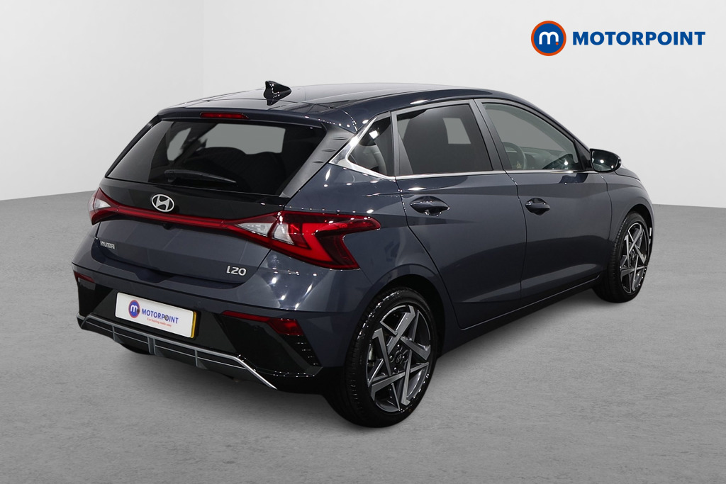 Hyundai I20 Premium Manual Petrol Hatchback - Stock Number (1610737) - Drivers side rear corner