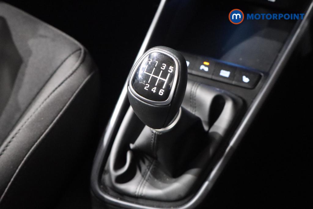 Hyundai I20 Premium Manual Petrol Hatchback - Stock Number (1610741) - 6th supplementary image