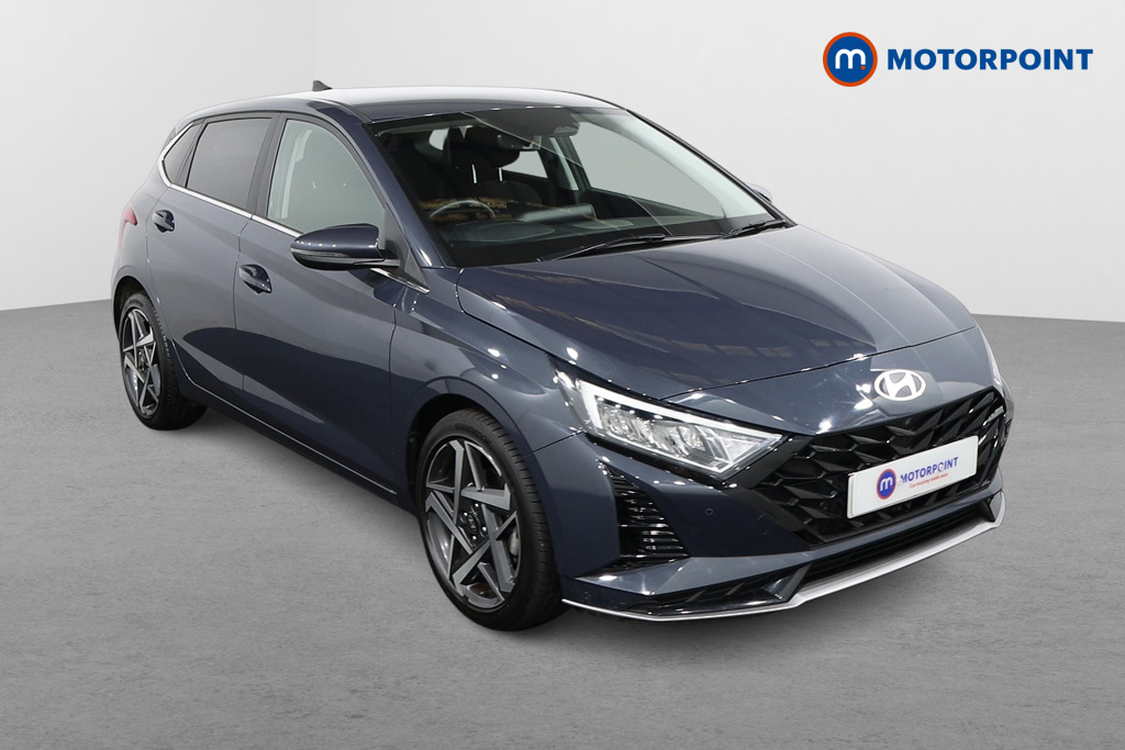 Hyundai I20 Premium Manual Petrol Hatchback - Stock Number (1610741) - Drivers side front corner