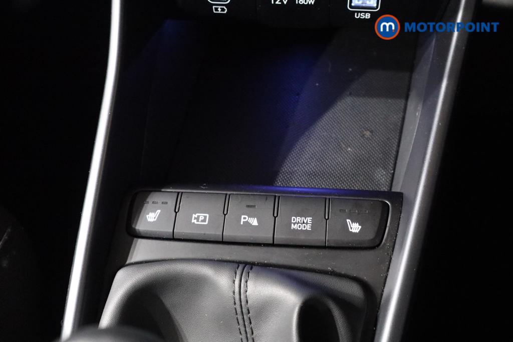 Hyundai I20 Premium Manual Petrol Hatchback - Stock Number (1610760) - 5th supplementary image