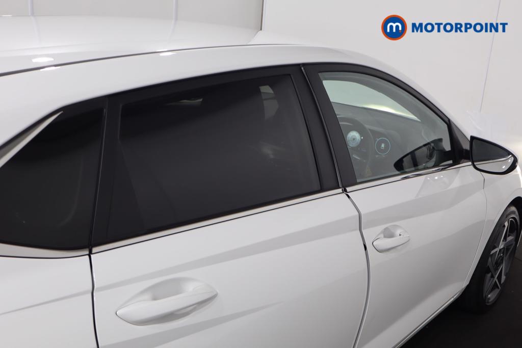 Hyundai I20 Premium Manual Petrol Hatchback - Stock Number (1610760) - 27th supplementary image