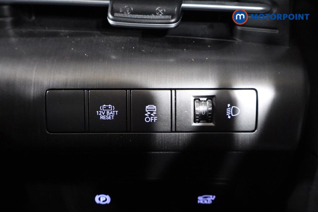 Hyundai Kona Ultimate Automatic Petrol-Electric Hybrid SUV - Stock Number (1610811) - 12th supplementary image