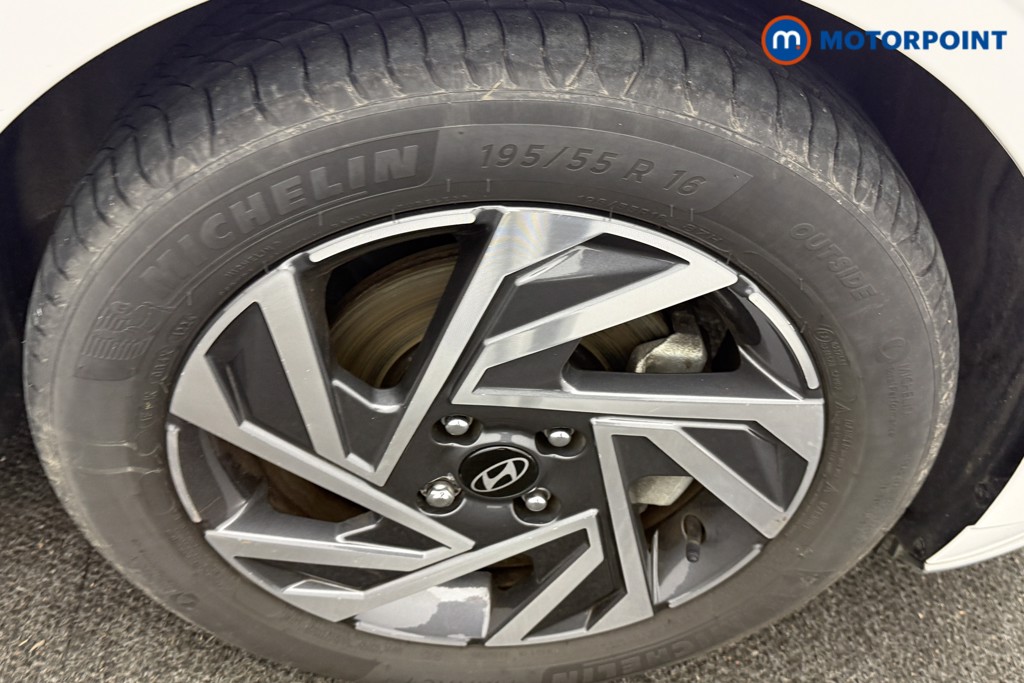 Hyundai I20 Advance Automatic Petrol Hatchback - Stock Number (1610815) - 31st supplementary image