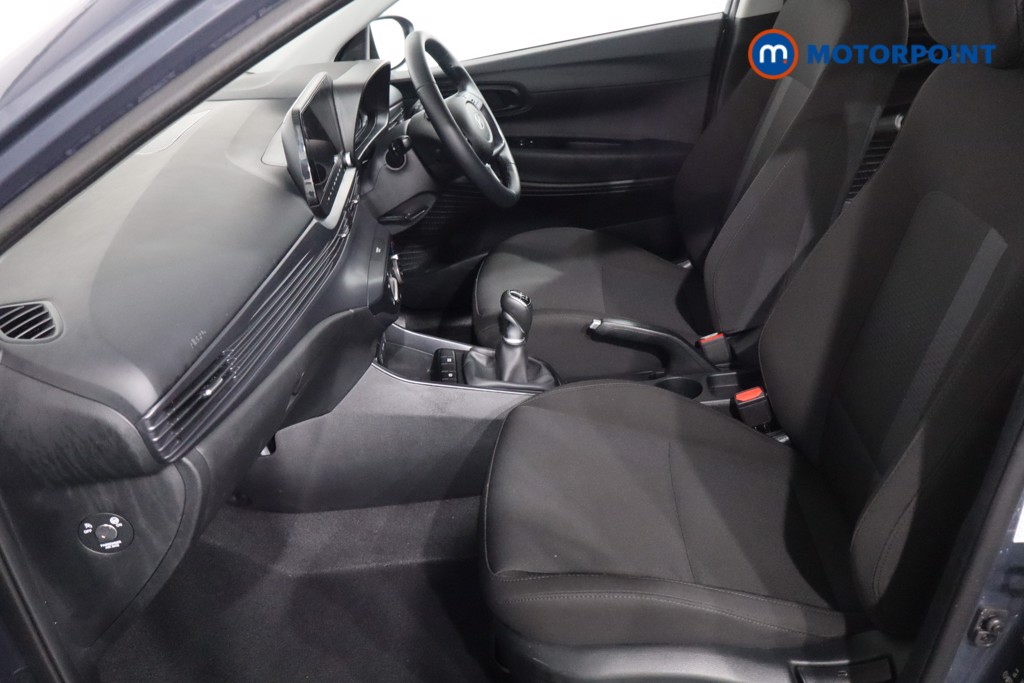 Hyundai I20 Advance Manual Petrol Hatchback - Stock Number (1610822) - 4th supplementary image
