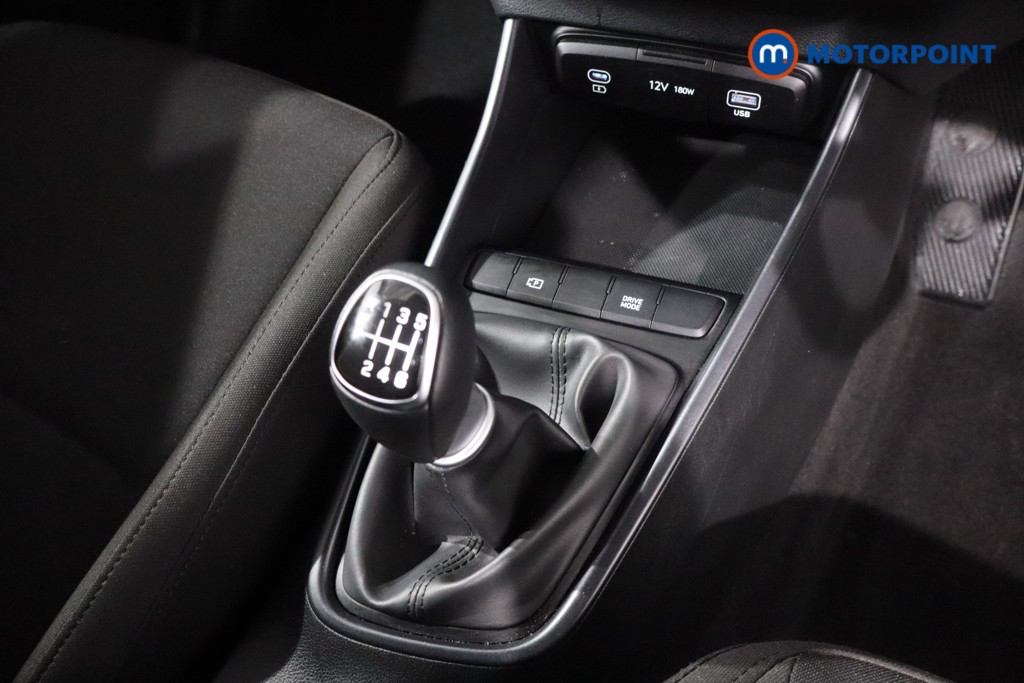 Hyundai I20 Advance Manual Petrol Hatchback - Stock Number (1610822) - 18th supplementary image