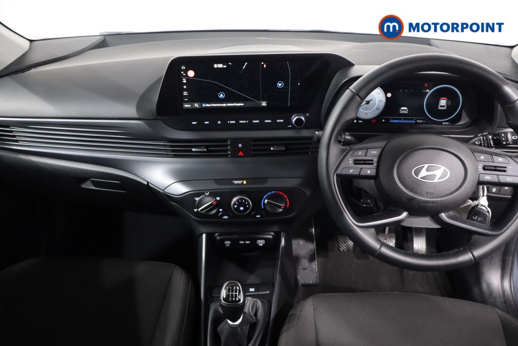 Hyundai I20 Advance Manual Petrol Hatchback - Stock Number (1610822) - 1st supplementary image